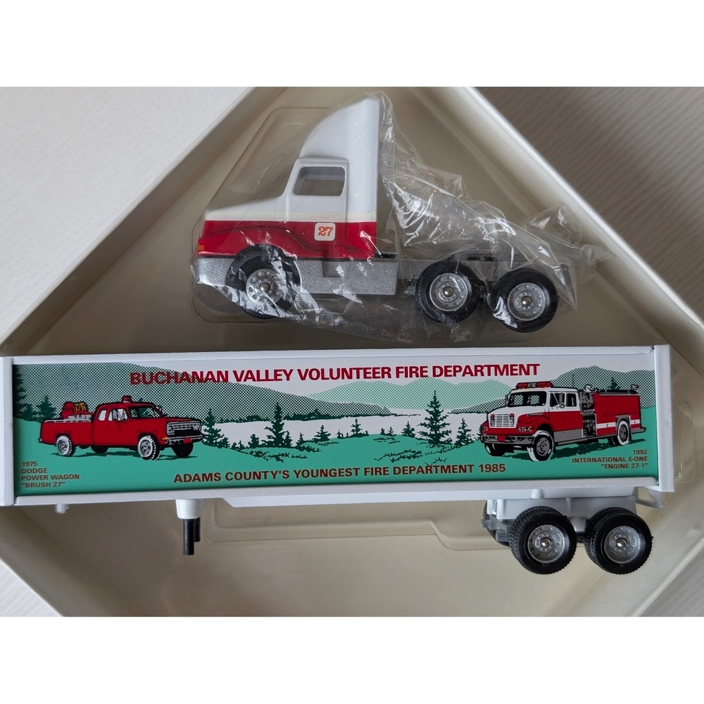 Winross Buchanan Valley Volunteer Fire Dept Semi Truck Trailer Diecast 1/64 Box